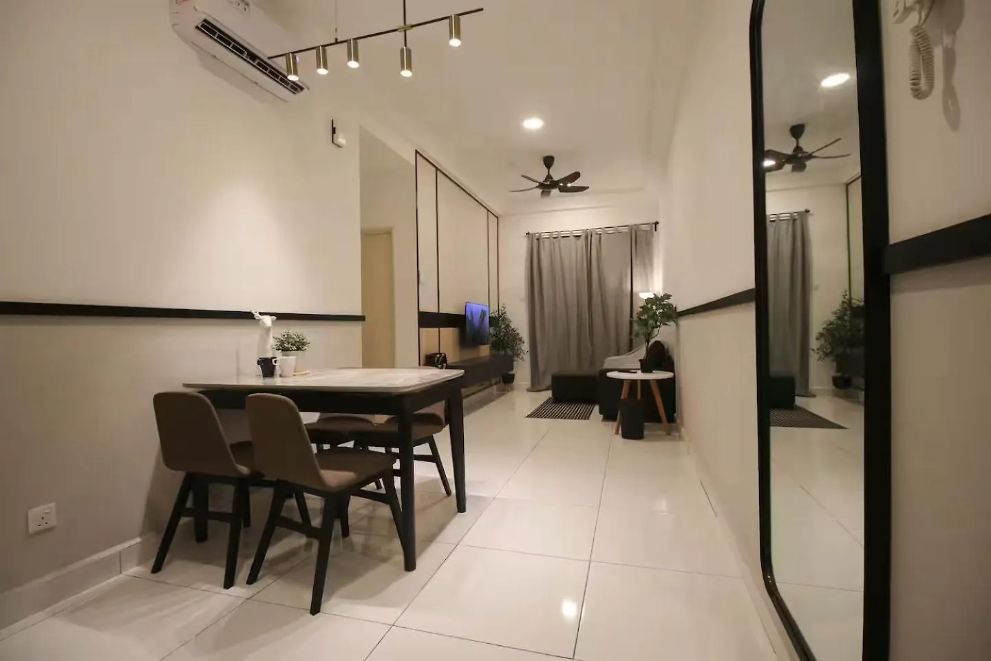Platino Apartment By Comfort Places Management Johor Bahru Malaysia