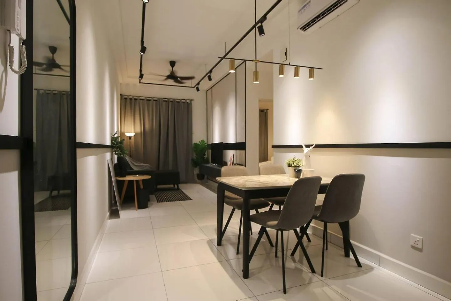 Platino Apartment By Comfort Places Management Johor Bahru